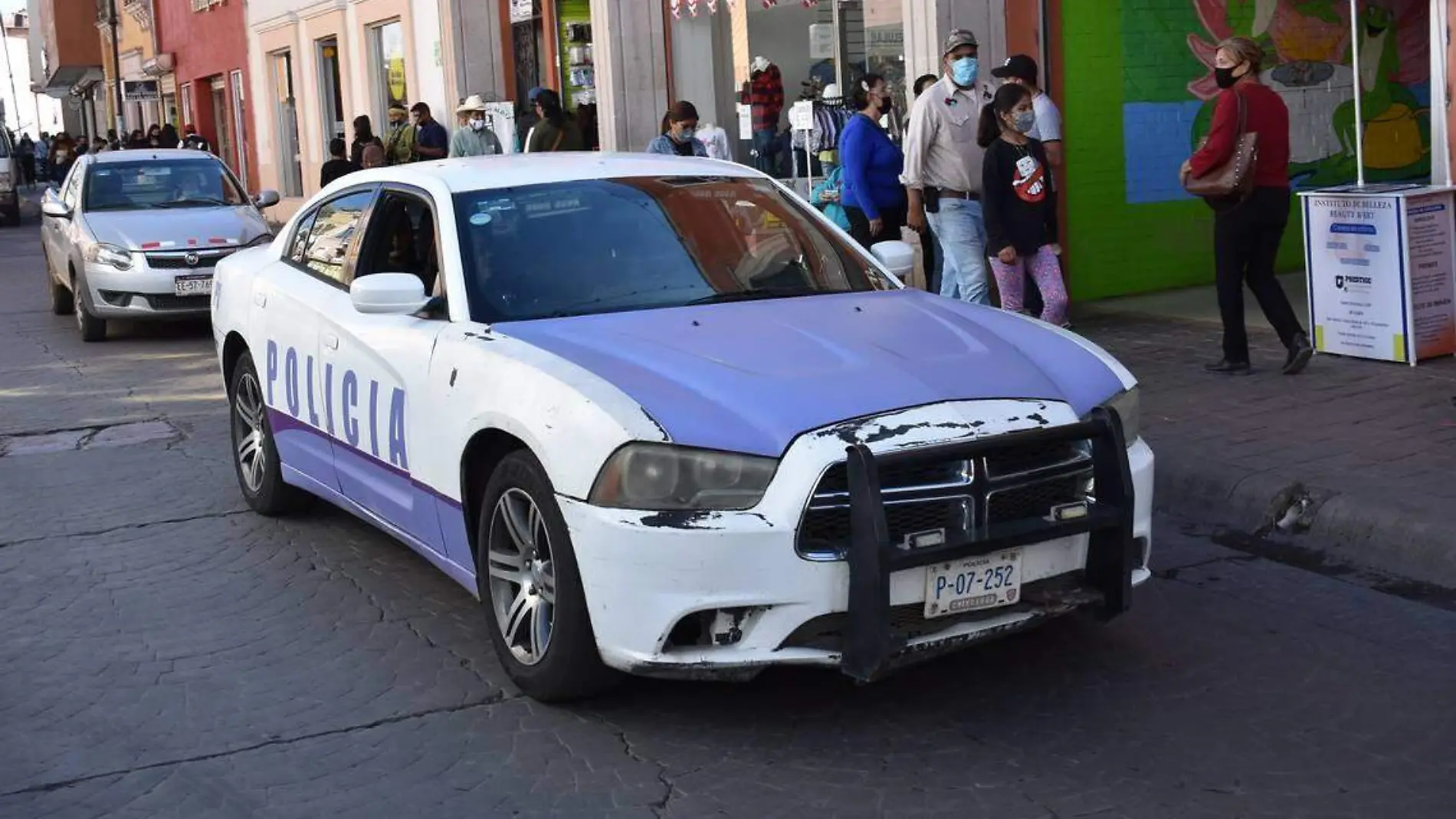 policía violeta